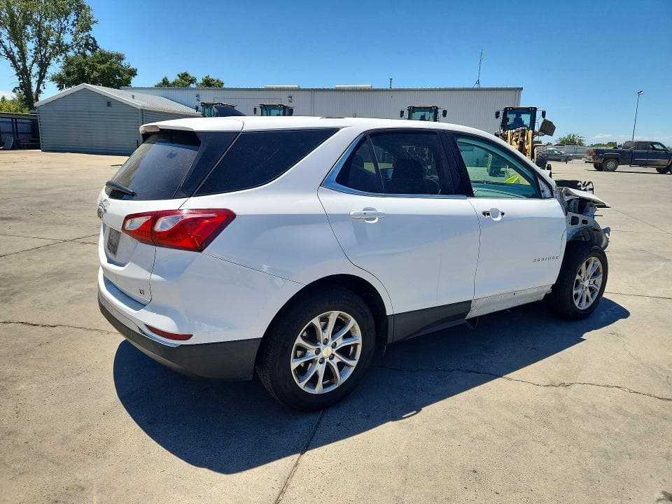 2018 CHEVROLET EQUINOX LT 3