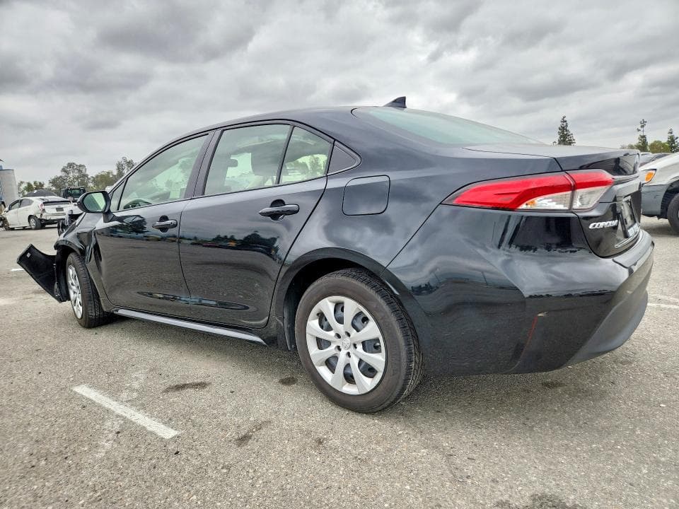 2024 TOYOTA COROLLA HYBRID LE 2