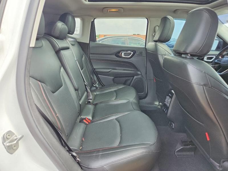 2022 JEEP COMPASS TRAILHAWK 10