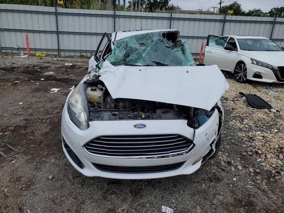 2017 FORD FIESTA SE 5