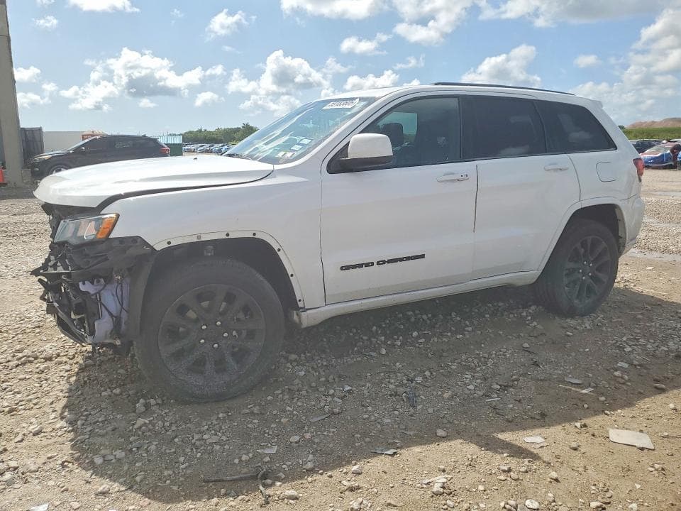 2019 JEEP GRAND CHEROKEE LAREDO - 1