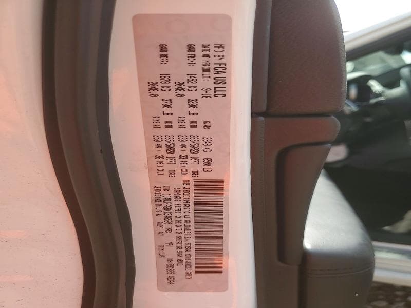 2019 JEEP GRAND CHEROKEE LAREDO 14