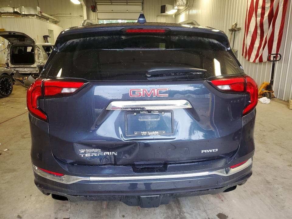 2018 GMC TERRAIN DENALI 6