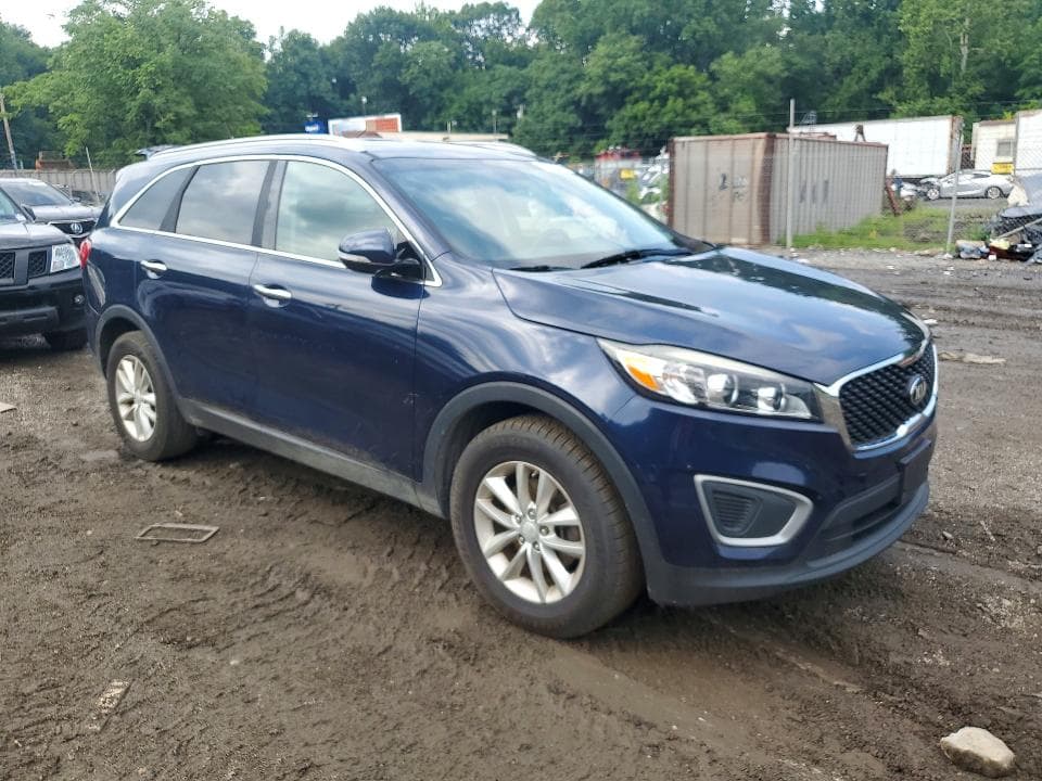 2016 KIA SORENTO LX 4