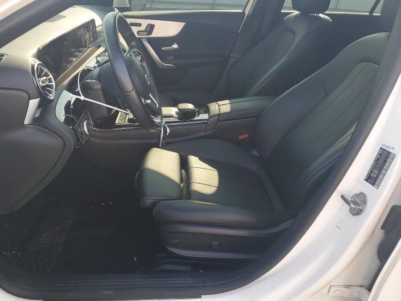 2021 MERCEDES-BENZ A 220 4MATIC 7