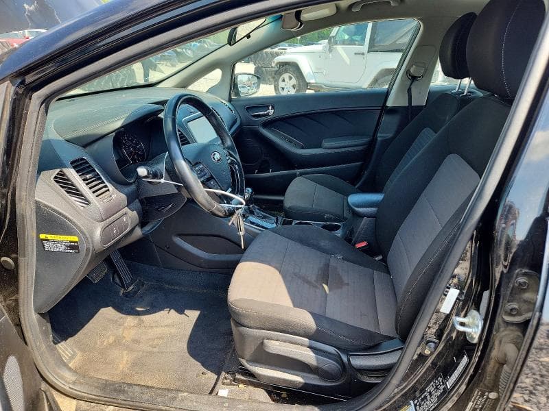 2017 KIA FORTE S 7