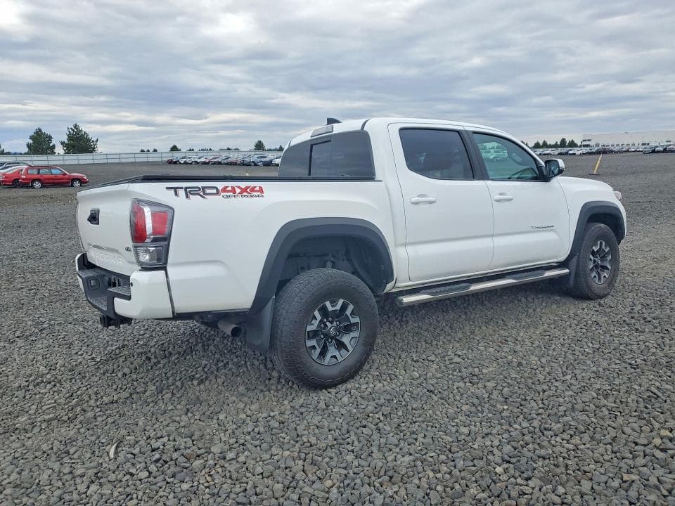 2022 TOYOTA TACOMA TRD OFF-ROAD 3