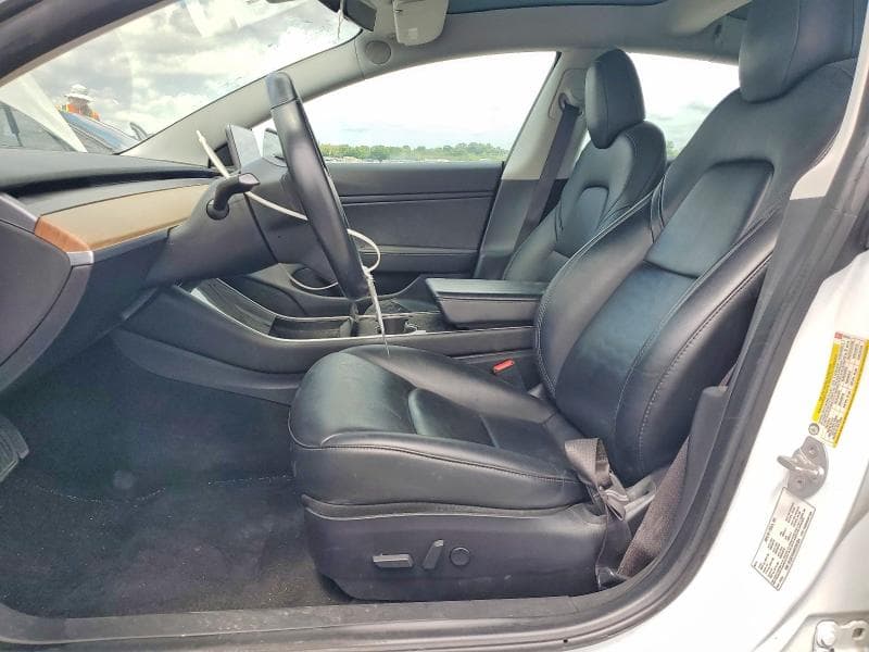 2019 TESLA MODEL 3 7