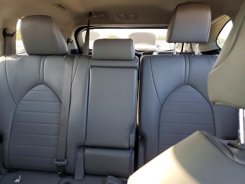 2022 TOYOTA HIGHLANDER XLE 10