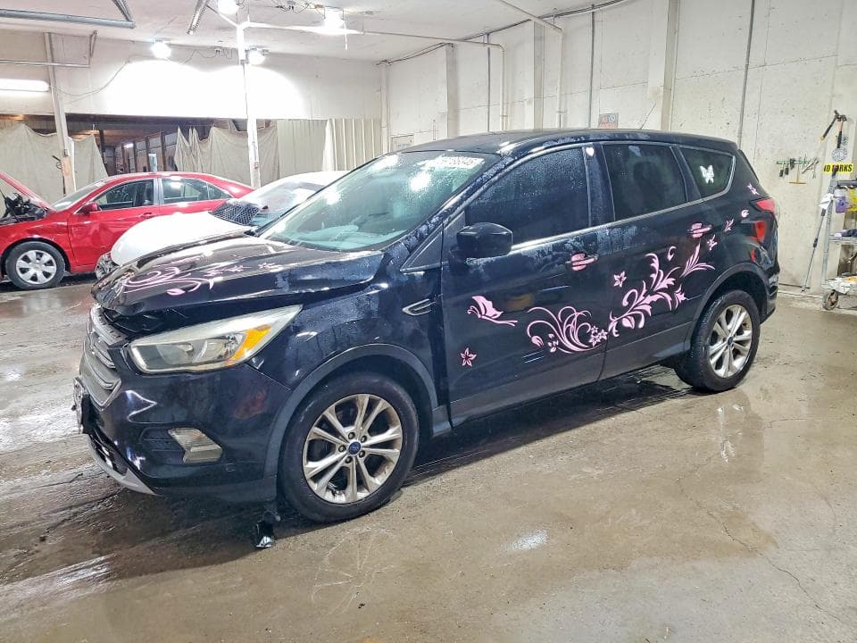 2017 FORD ESCAPE SE SE - 1