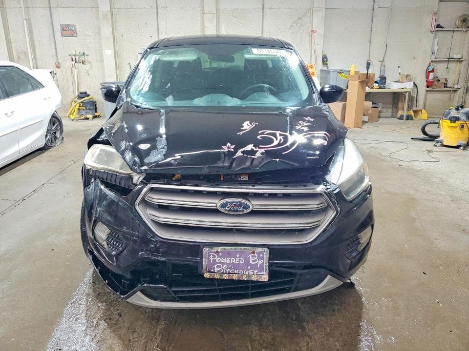 2017 FORD ESCAPE SE SE 5