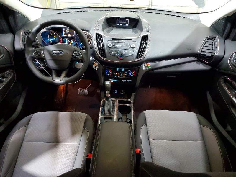 2017 FORD ESCAPE SE SE 8