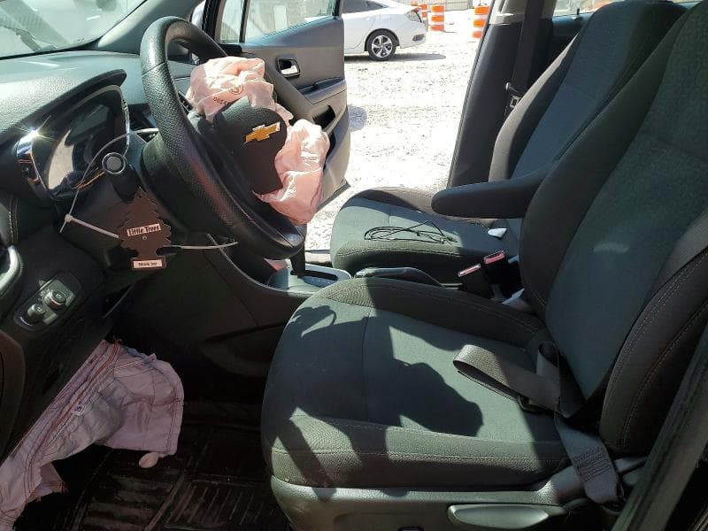 2020 CHEVROLET TRAX LS 7
