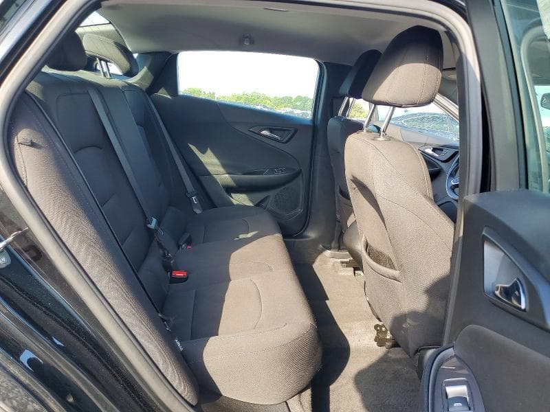 2019 CHEVROLET MALIBU LS 10
