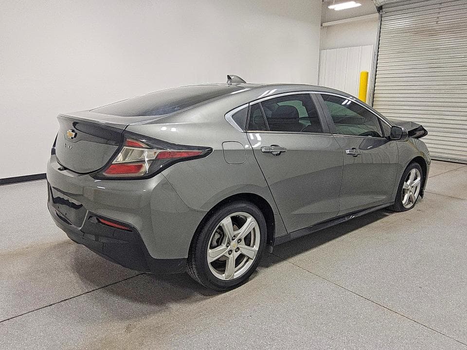 2017 CHEVROLET VOLT LT 4