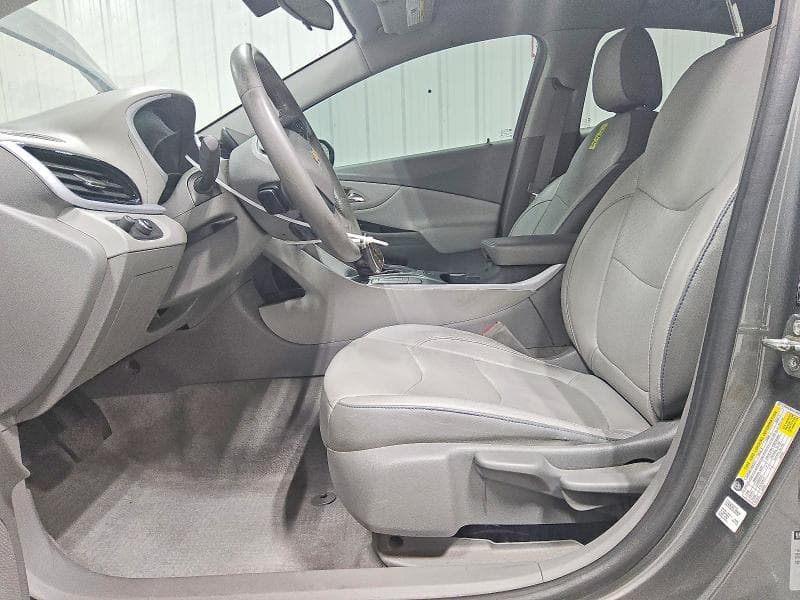 2017 CHEVROLET VOLT LT 8