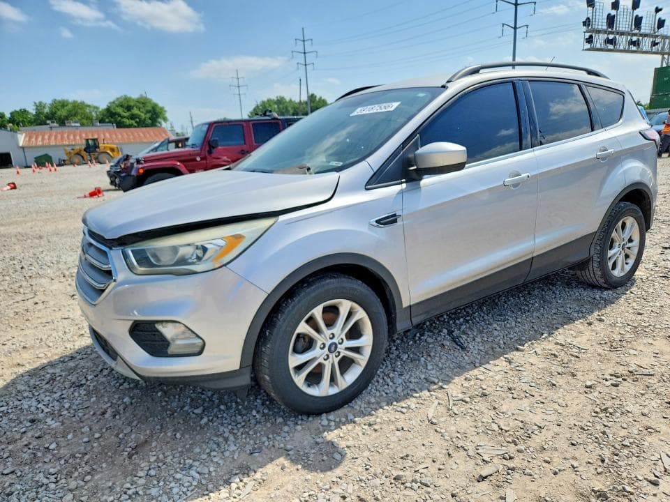 2017 FORD ESCAPE SE - 1
