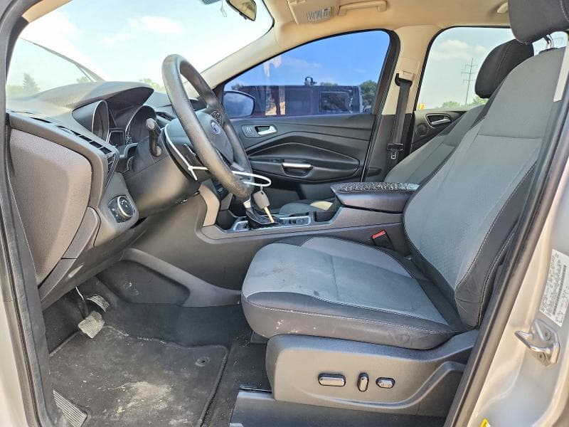 2017 FORD ESCAPE SE 7
