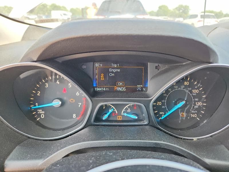 2017 FORD ESCAPE SE 9