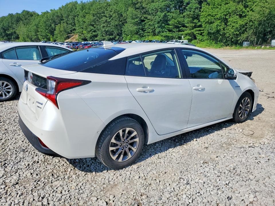 2019 TOYOTA PRIUS LIMITED 3