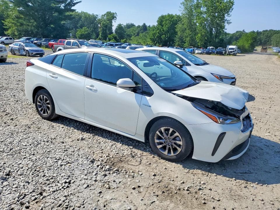 2019 TOYOTA PRIUS LIMITED 4