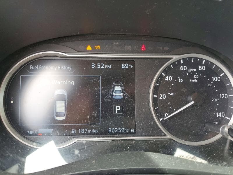 2021 NISSAN VERSA SV 9