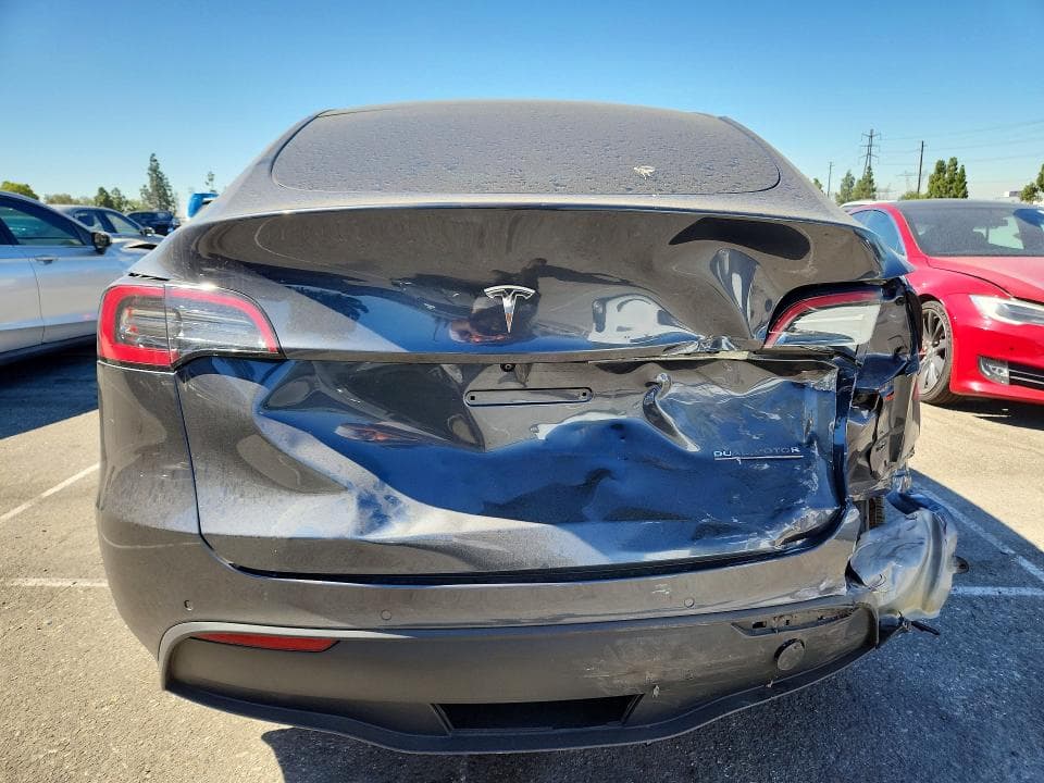 2022 TESLA MODEL Y 6
