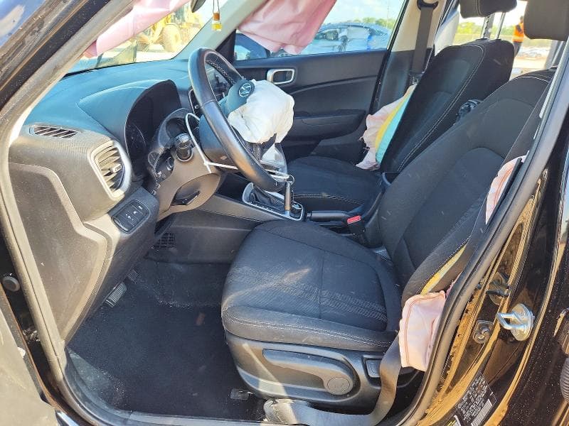 2020 HYUNDAI VENUE SEL 7