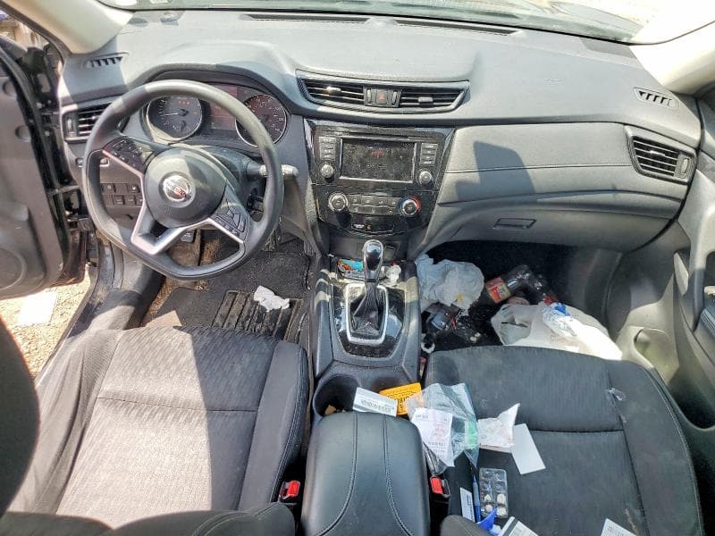 2019 NISSAN ROGUE S 8
