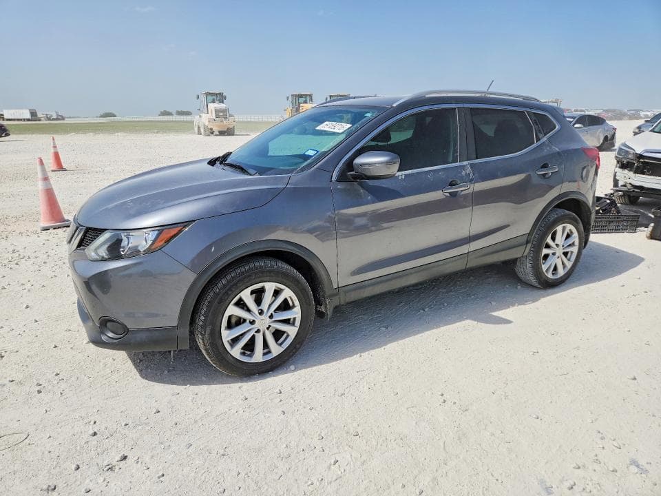 2018 NISSAN ROGUE SPORT SV - 1