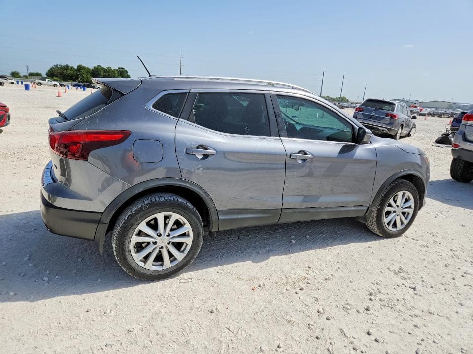 2018 NISSAN ROGUE SPORT SV 3