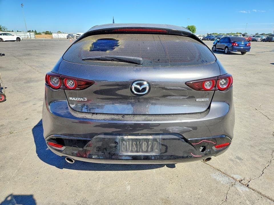 2021 MAZDA 3 SELECT 6
