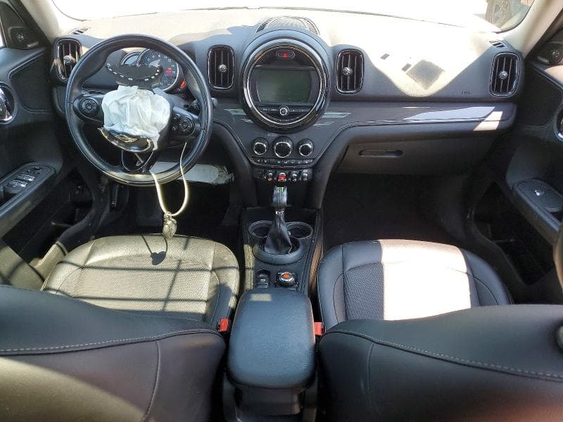 2018 MINI COOPER COUNTRYMAN 8