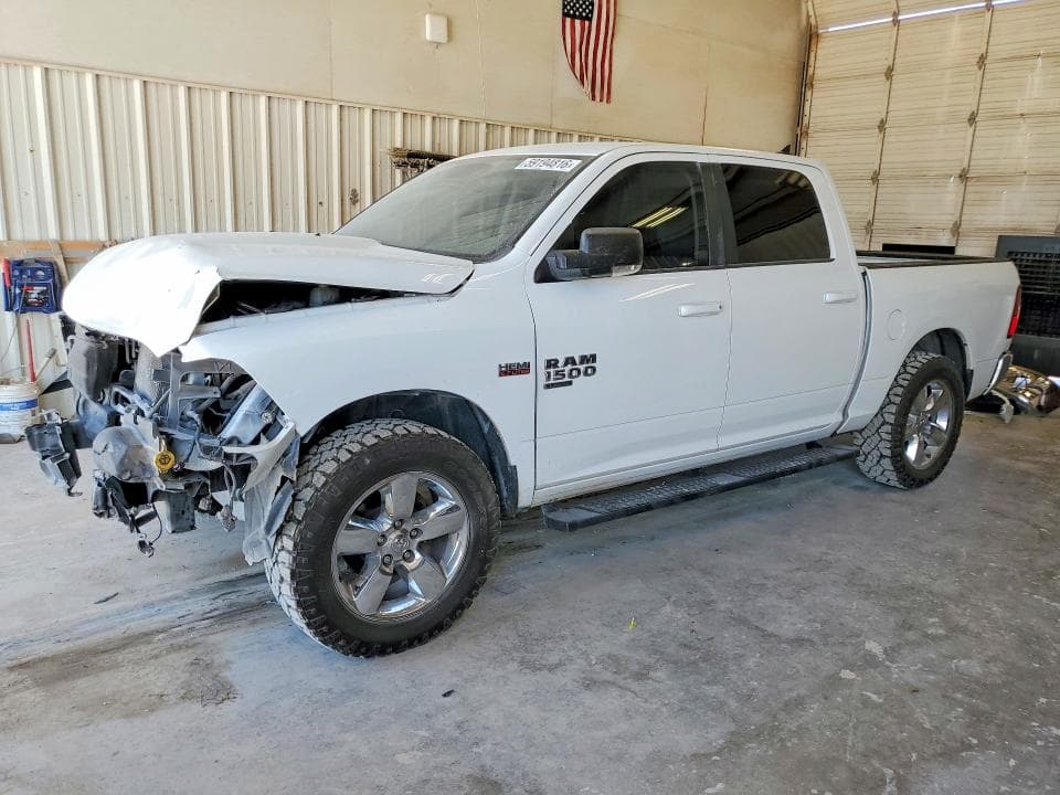 2019 RAM 1500 CLASSIC SLT SLT - 1