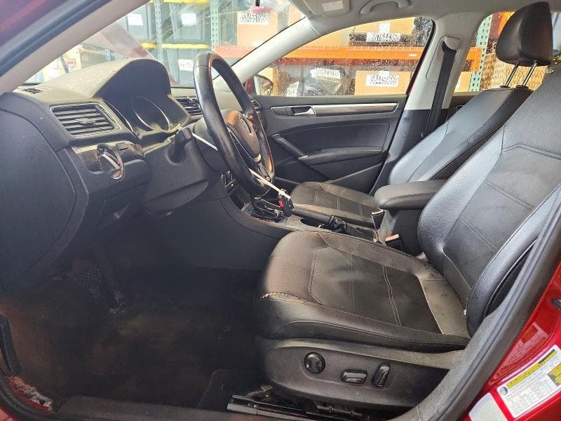 2017 VOLKSWAGEN PASSAT SE 7
