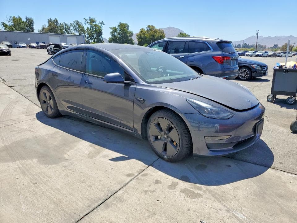 2023 TESLA MODEL 3 4