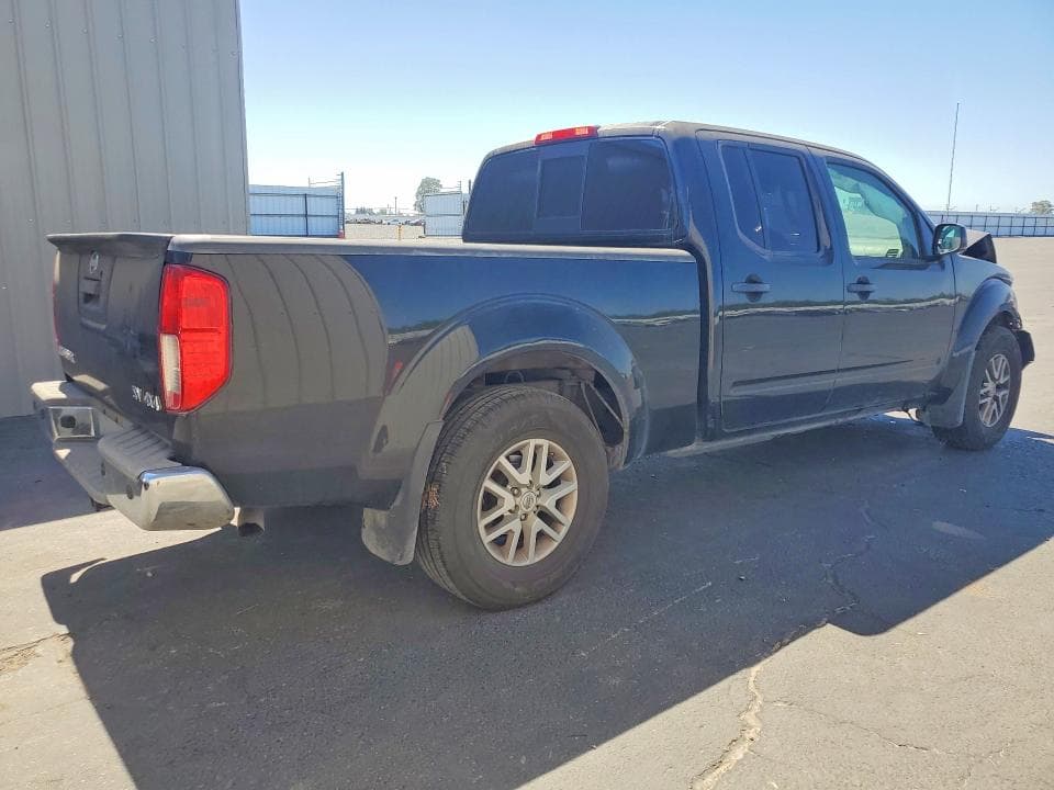 2017 NISSAN FRONTIER SV 3