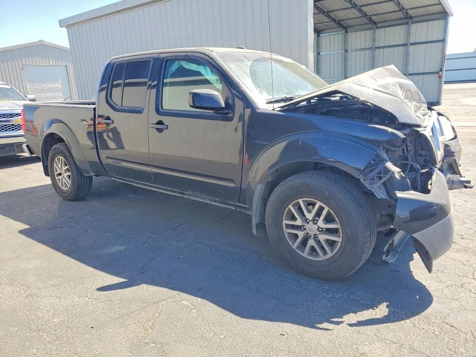 2017 NISSAN FRONTIER SV 4