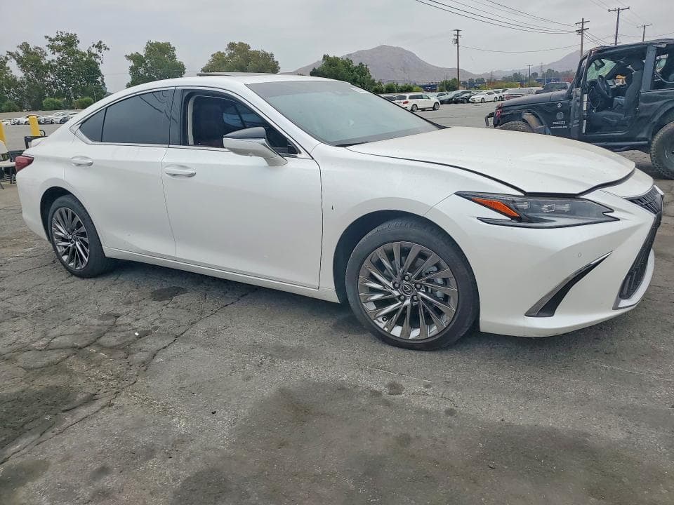 2025 LEXUS ES 300H LUXURY 4