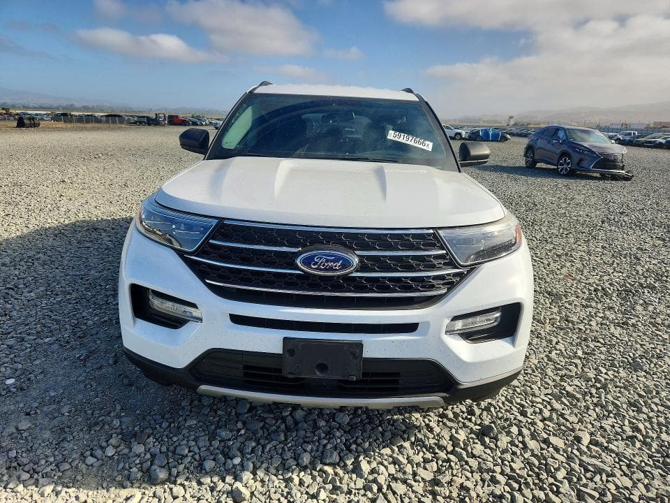 2021 FORD EXPLORER XLT 5