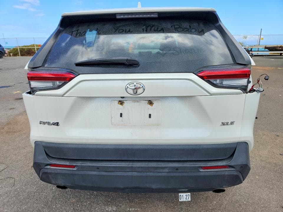 2021 TOYOTA RAV4 XLE PREMIUM 6