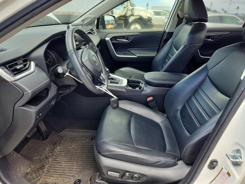 2021 TOYOTA RAV4 XLE PREMIUM 7