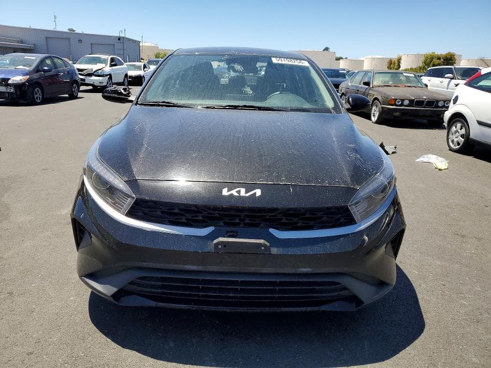 2023 KIA FORTE LXS 5