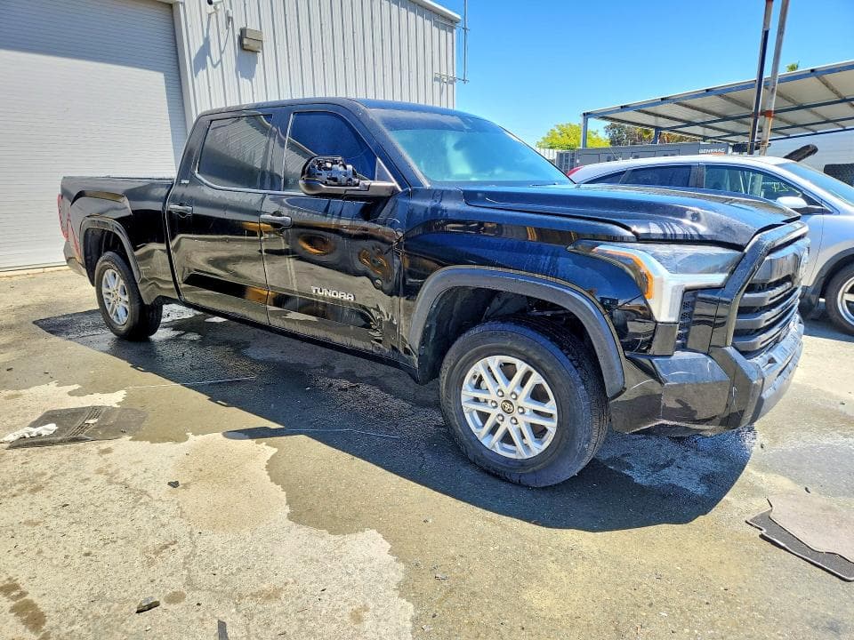 2022 TOYOTA TUNDRA CREWMAX SR5 4