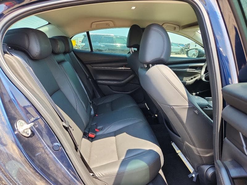 2021 MAZDA 3 SELECT SELECT 10