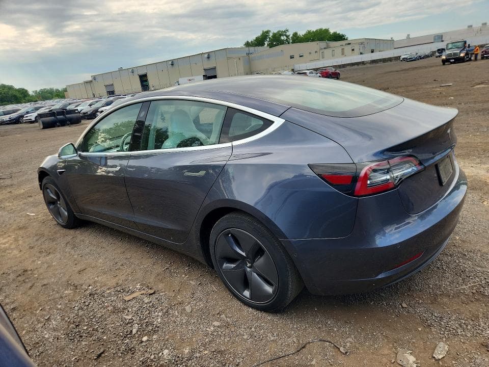 2020 TESLA MODEL 3 2
