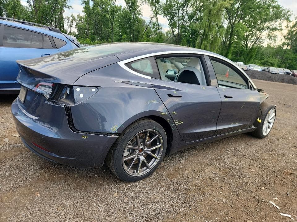 2020 TESLA MODEL 3 3