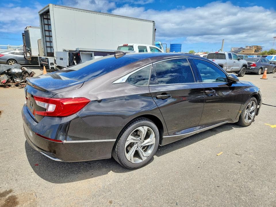 2018 HONDA ACCORD EX 3