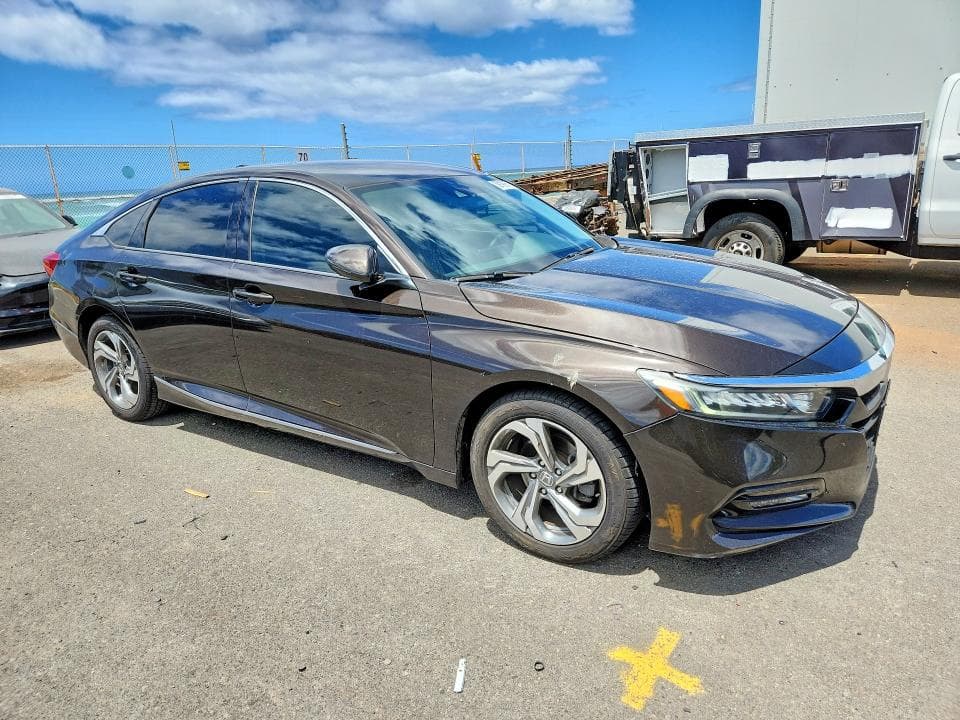 2018 HONDA ACCORD EX 4