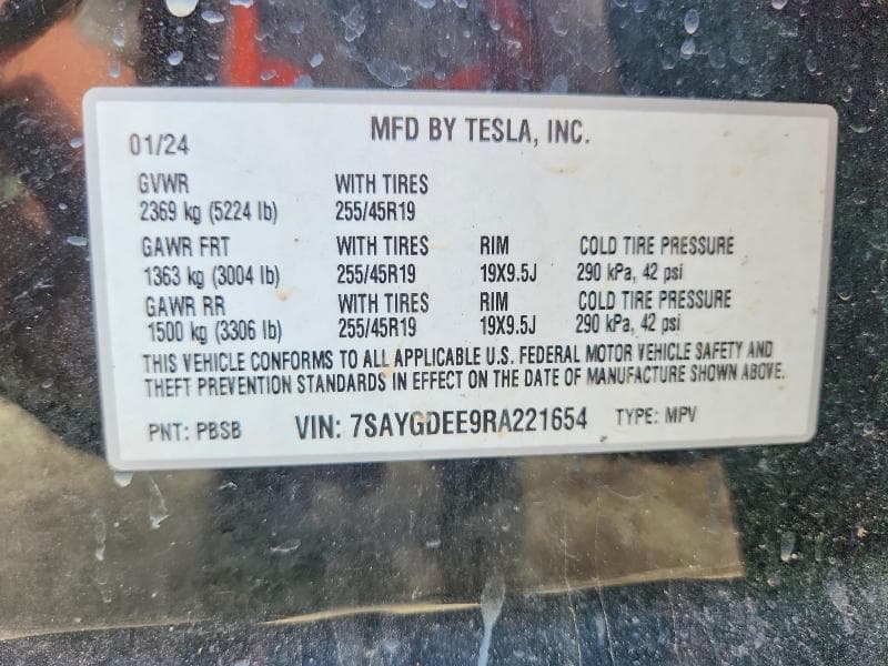 2024 TESLA MODEL Y 12